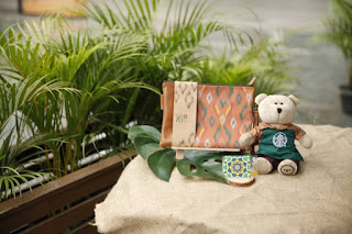 starbucks-ikat-indonesia starbucks-ikat-indonesia