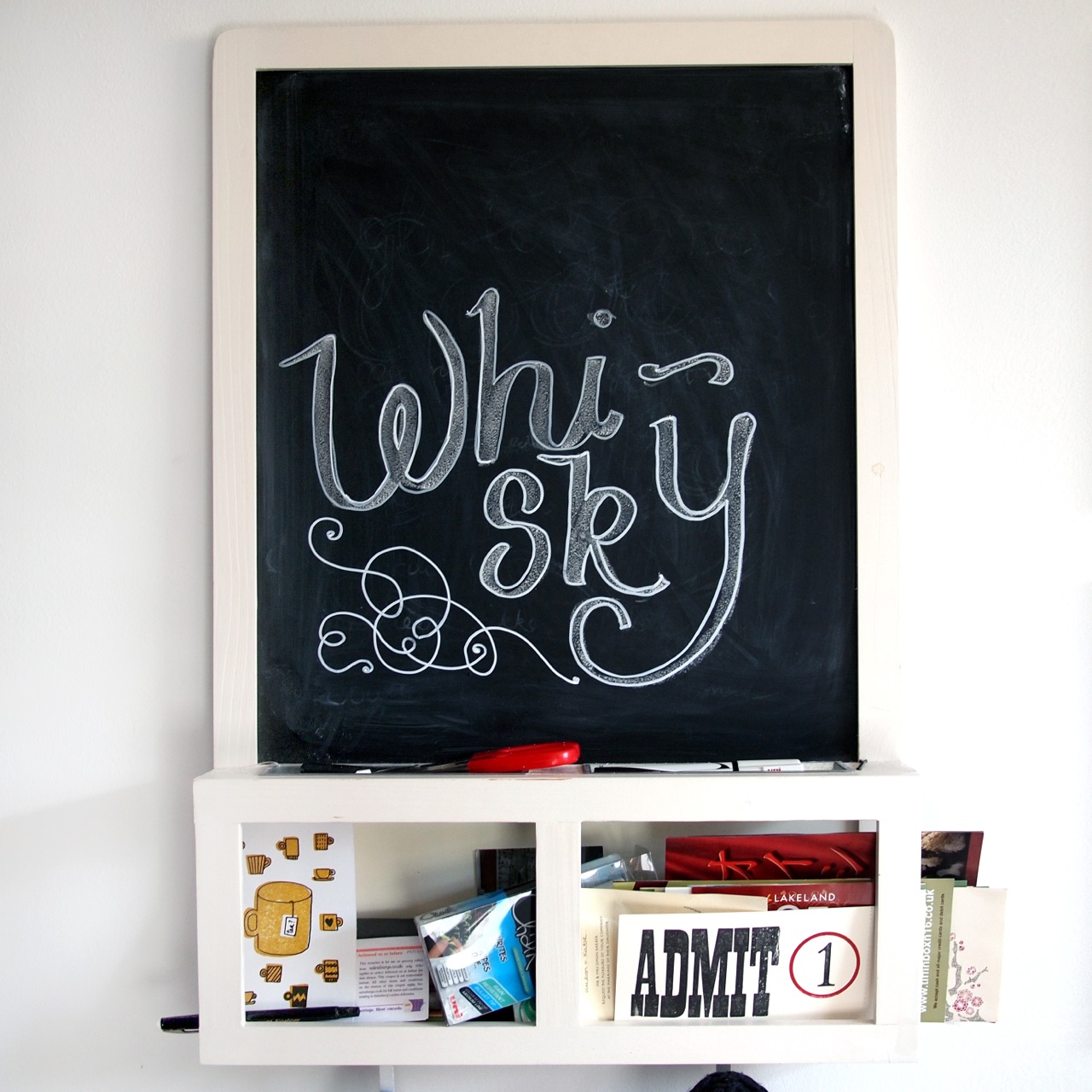Good design makes me happy: Chalkboard A Day