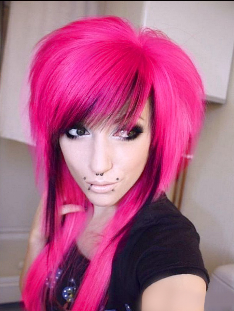 Emo Hairstyles for Girls and Choppy Hairstyles.