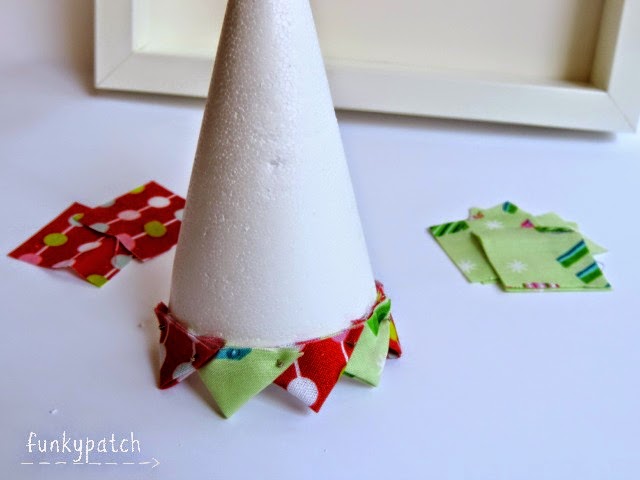 Cómo hacer un árbol de Navidad en tela sin agujas y crear un marco 3D