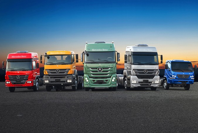 Mercedes-Benz lança linha de caminhões 2018 
