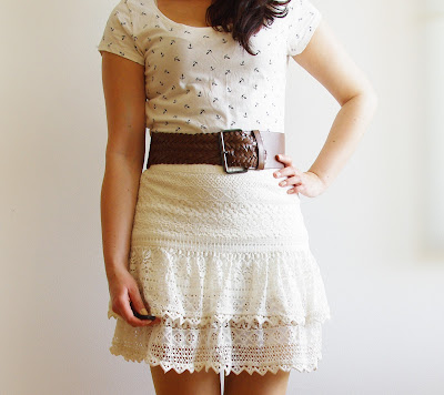 Oh my Anchor! - Lace Skirt, Anchor-Shirt & Crochet Cardigan