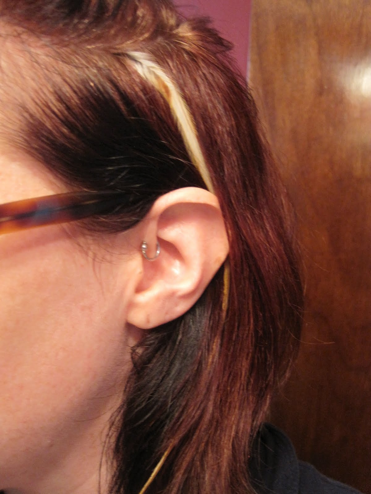 Hairstyle How To Attach Feather Extensions To Your Hair