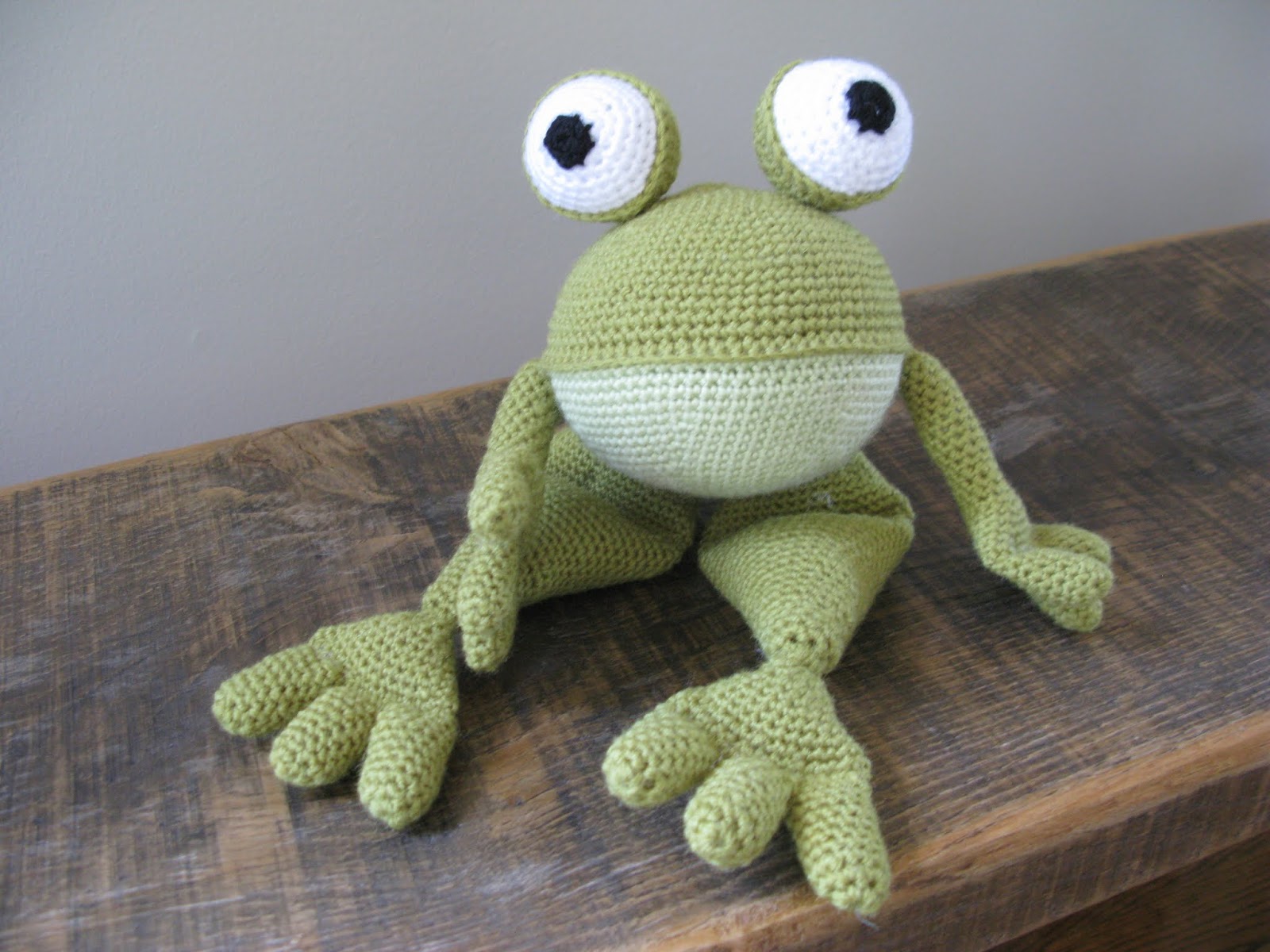 meo my crochet Crocheted Frog