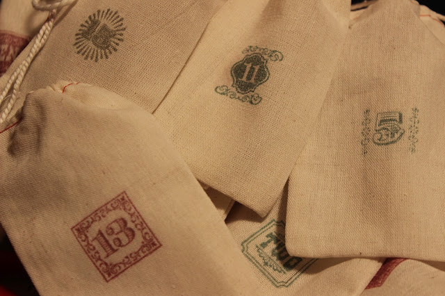 These stamped muslin bags are perfect for a homemade advent calendar 