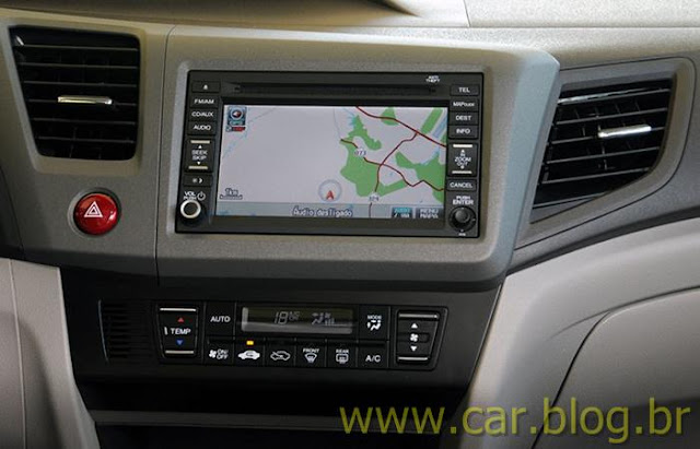 Novo Honda Civic 2012 - painel GPS