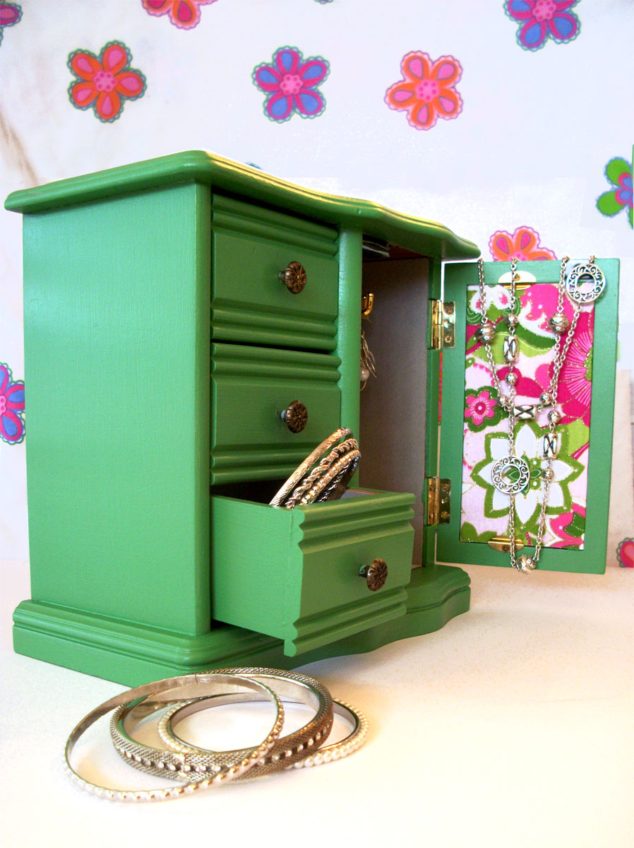 Lindsay Whipple Now Hand Painted Jewelry Boxes are Here!