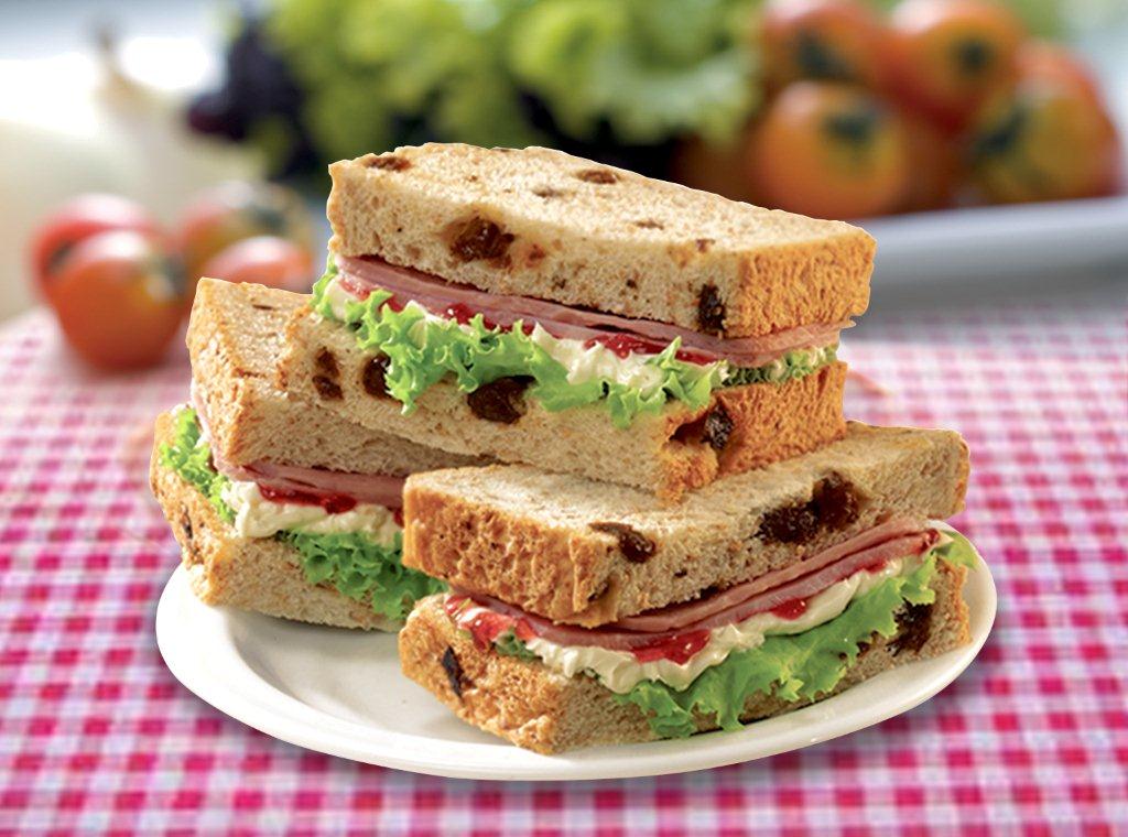 Food Pilipinas Blog Gardenia Wheat Raisin Ham and Jam Sandwich