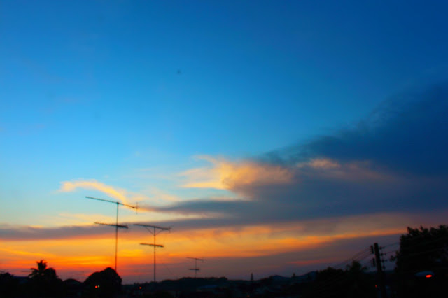 Foto-foto Senja Atau Sunset Dengan Camera DSLR