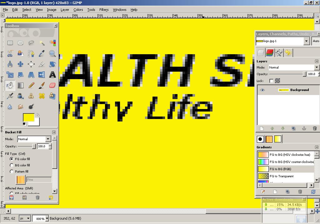 Proses Menggunakan Bucket Fill Tool pada Gimp untuk mengganti
