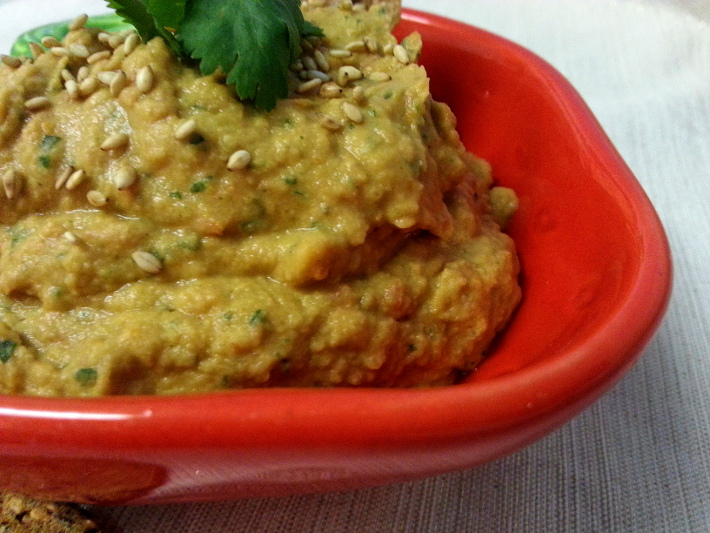 Eat the Rainbow TomatoHerb Cannellini Dip