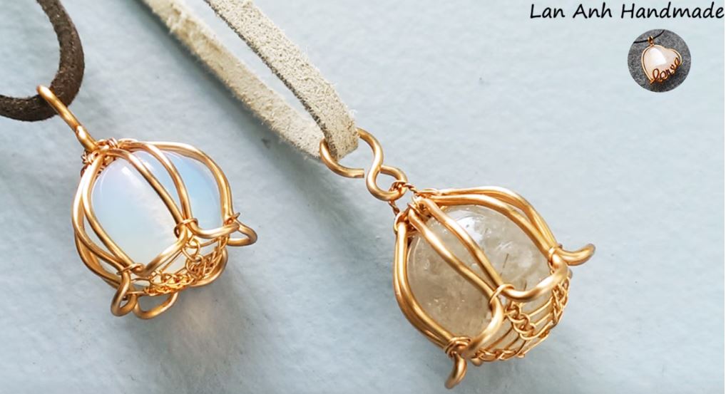 Delicate Lily of the Valley Wire Flower Pendant Tutorial / The Beading Gem