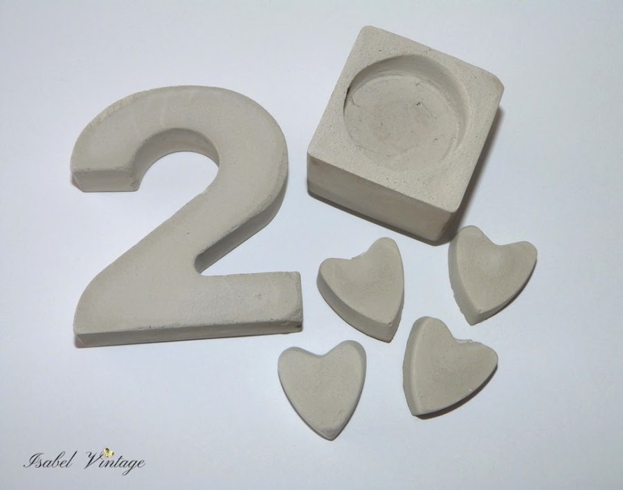 cemento-portavelas-numero-corazones