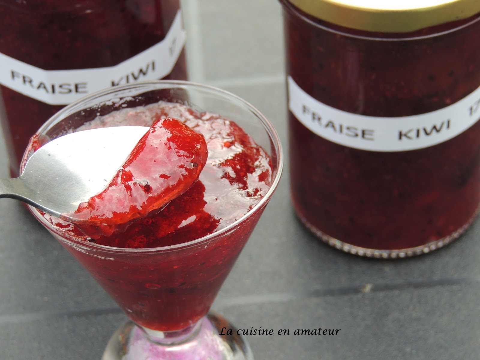 La cuisine en amateur de Maryline Confiture de fraises kiwis au micro