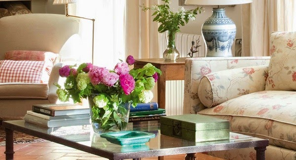 Errors in the decoration of tables