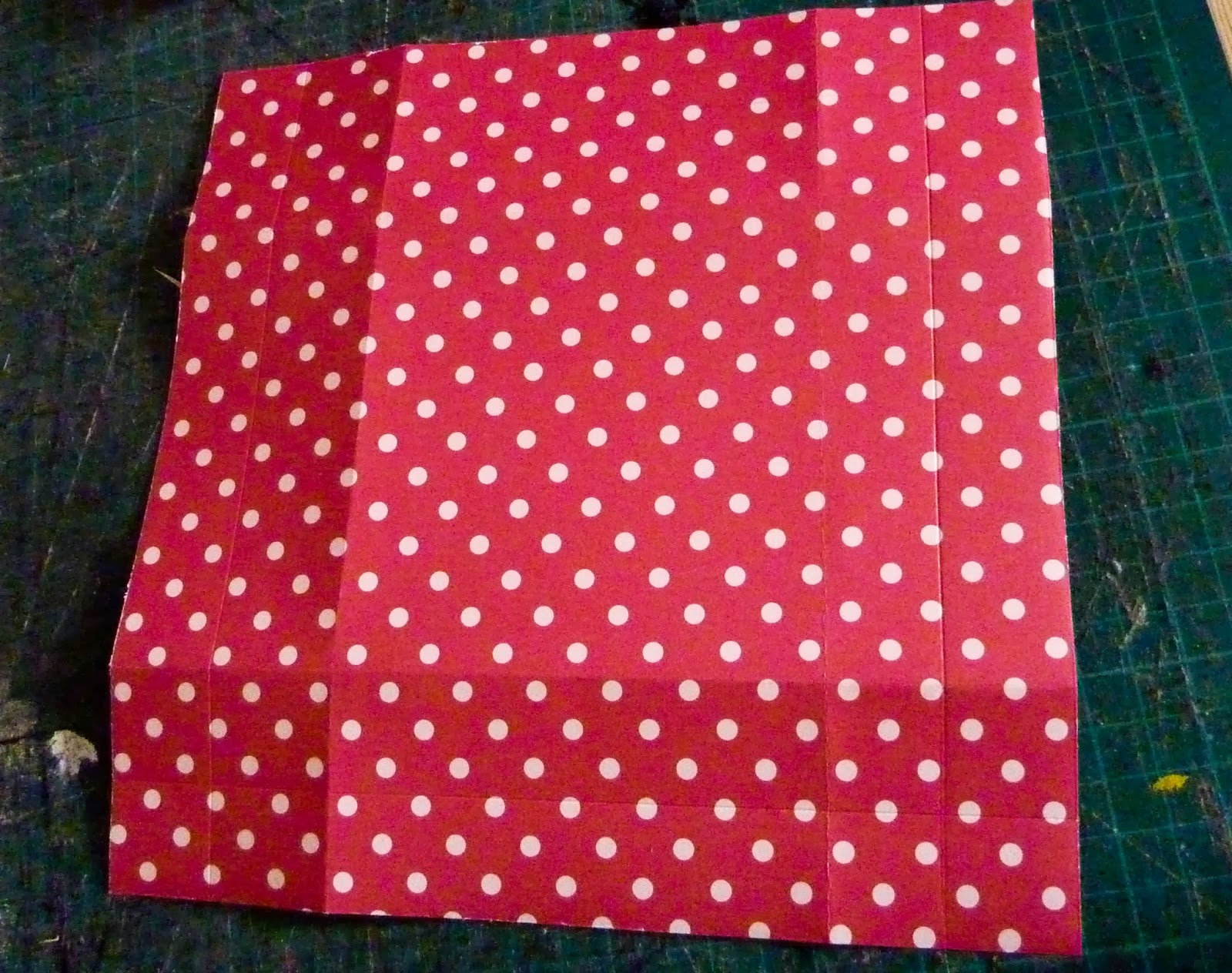 PettiBear's Fashion Roar: MAGIC Box DIY tutorial