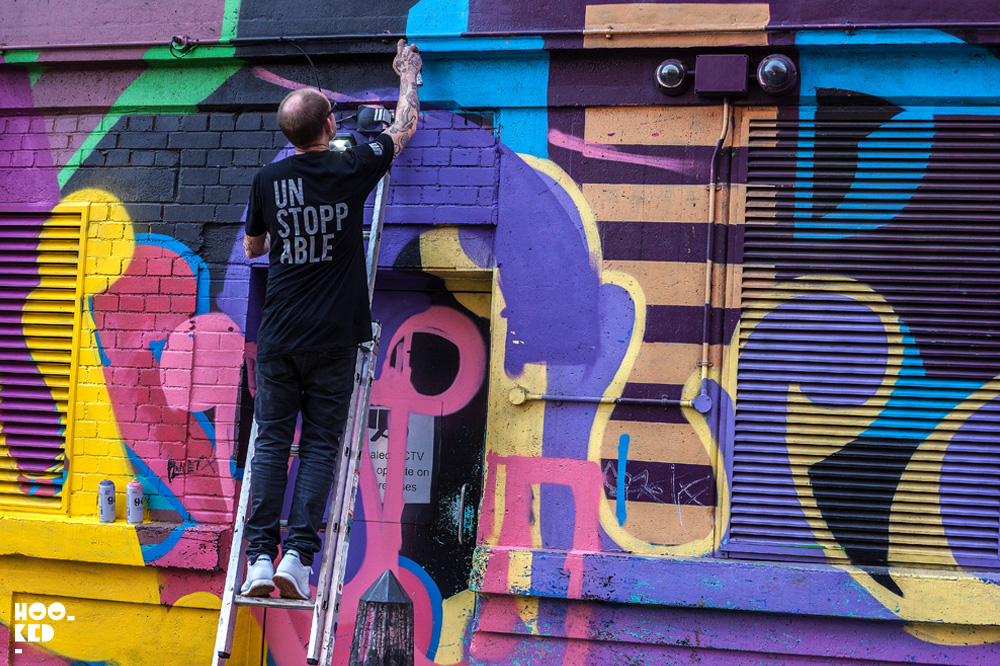 Street Art Mural by Ben Eine ' Peace Is Possible' Shoreditch. Photo ©Hookedblog / Mark Rigney