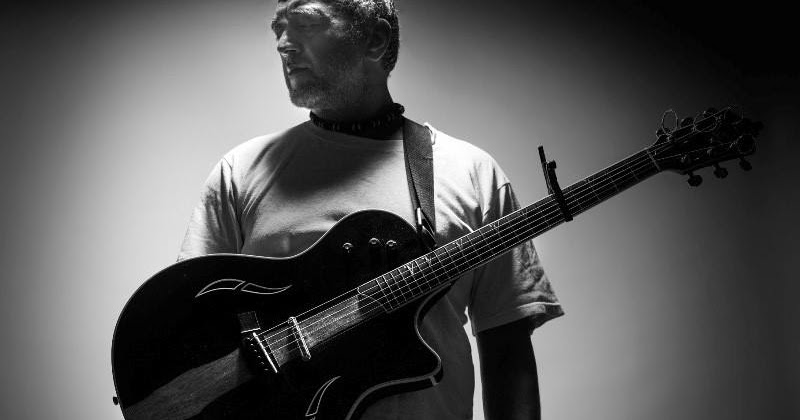 Listen and Download English Songs