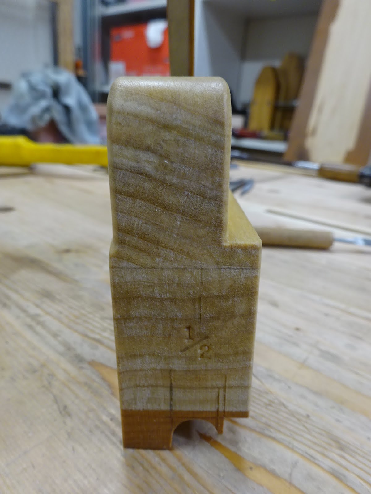 Woodworking in a Tiny Shop Make a Beading Plane