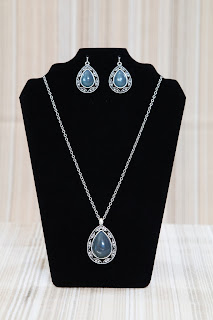 Opalescent Teardrop Necklace and Earring Gift Set