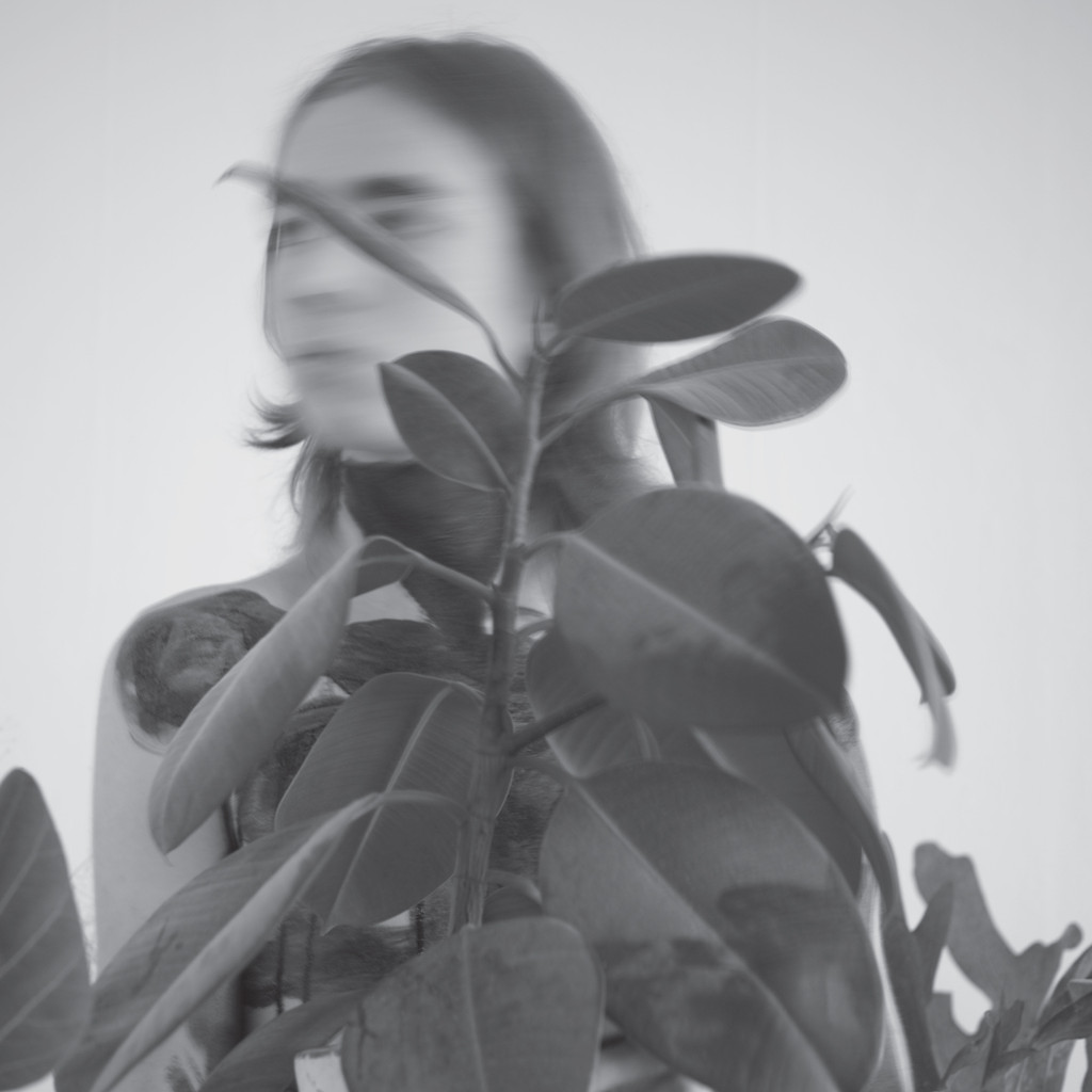 BODY SCULPTURES A Body Turns To Eden (Posh Isolation)