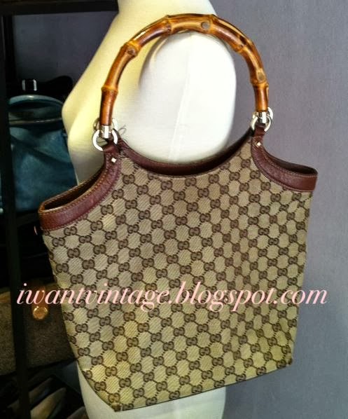 I Want Vintage | Vintage Designer Handbags: Gucci Monogram Bamboo Handle Bag