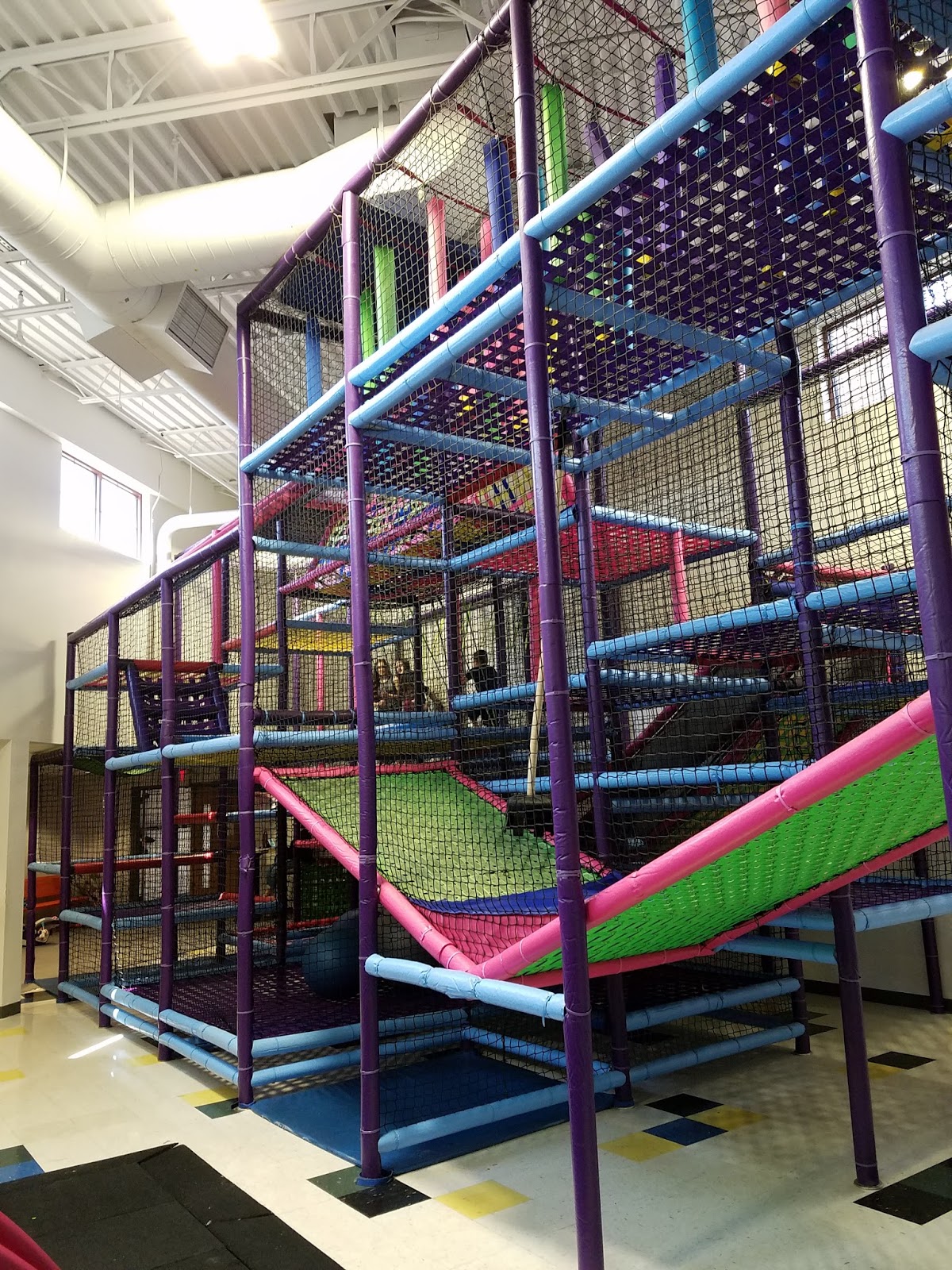 Play St. Louis Calvary Church Indoor Playground, St. Peters