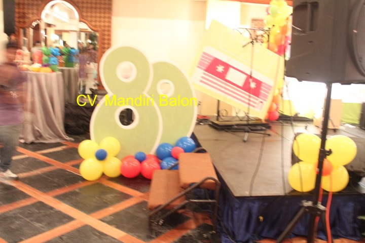 DEKORASI BALON: DEKORASI FAMILY GATHERING