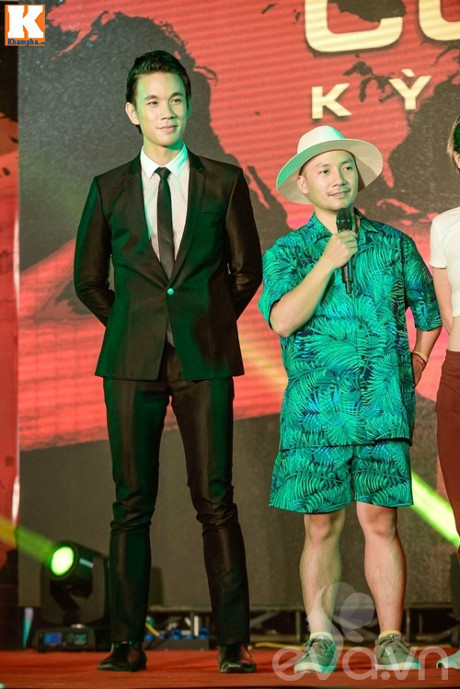 Huong Giang Idol vang mat, Tien Dat choi troi voi 