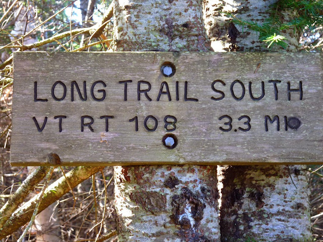 Cartel indicador en el Long Trail en Vermont