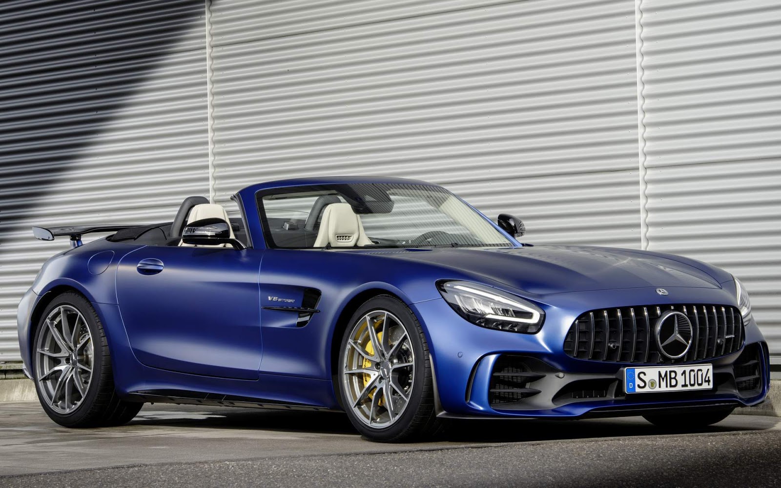 MercedesAMG GT R Roadster fotos e detalhes oficiais