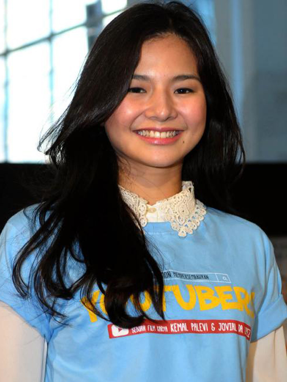 Info Populer Nama Lengkap Artis Indonesia, Info Terbaru!