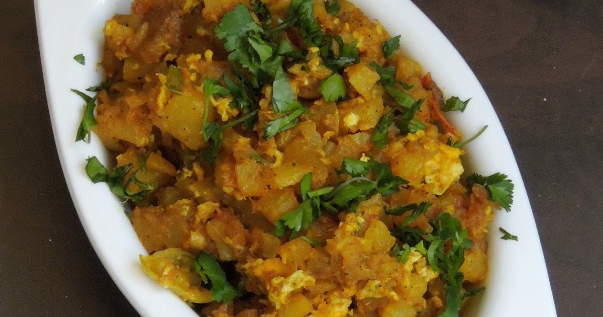 Priya's Versatile Recipes: Aloo Anda Bhurji/Potato Egg Bhurji/Indian