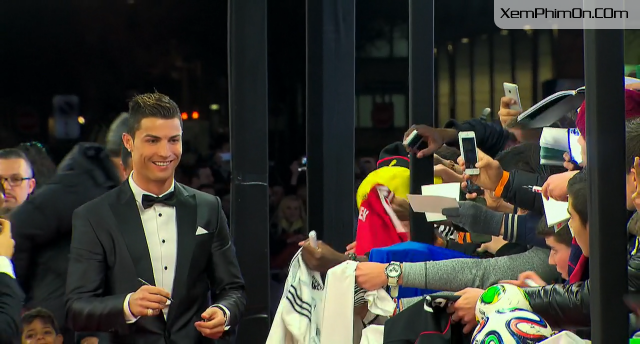 Ronaldo Cuộc Đời Và Sự Nghiệp Vĩ Đại