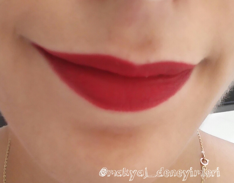 The Balm Meet Matte Huges Sehpora Cream Lip Stain Karşılaştırması
