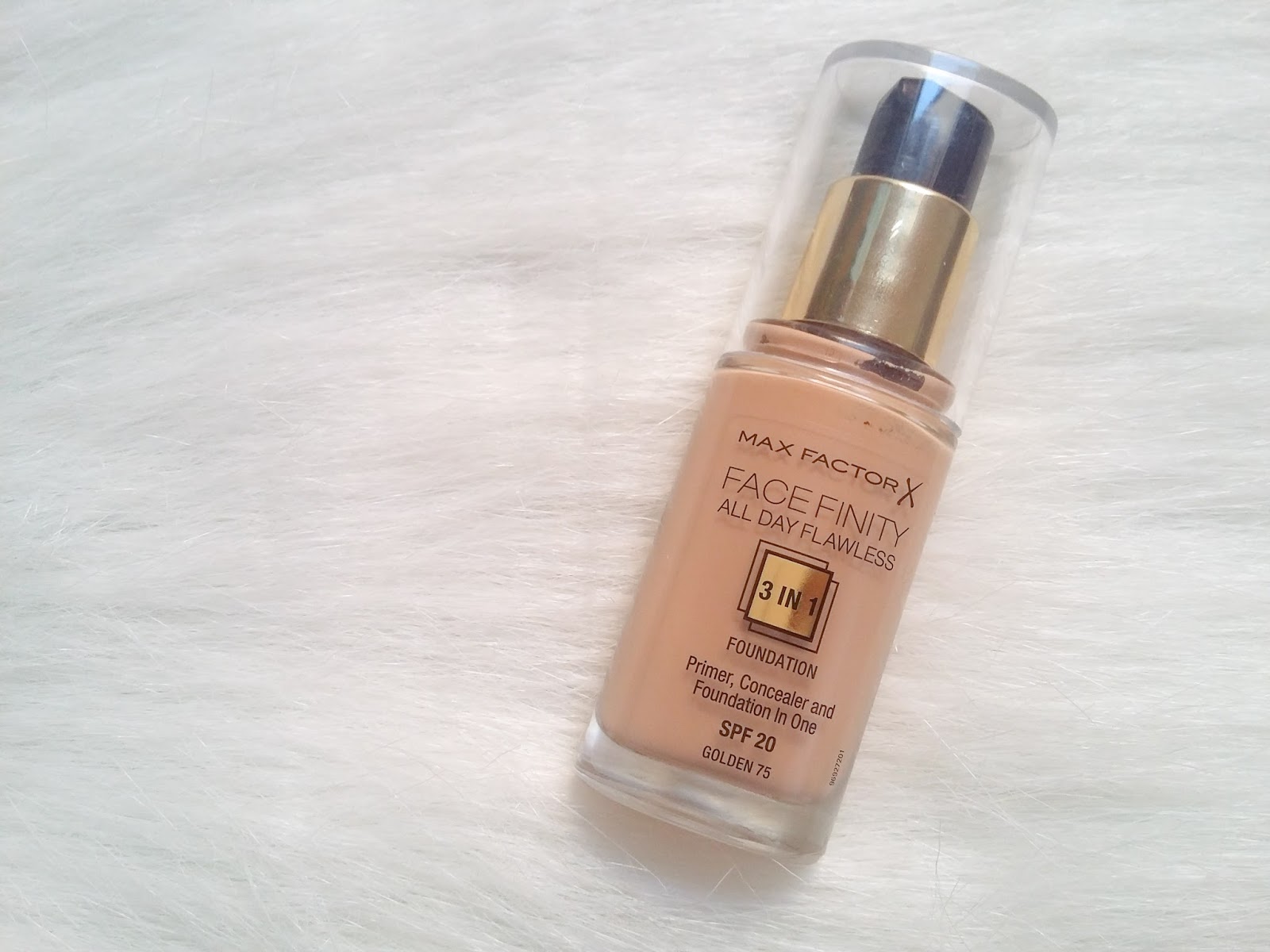 Max Factor Facefinity 3-in-1 in Golden - Review — Confessions by Shy