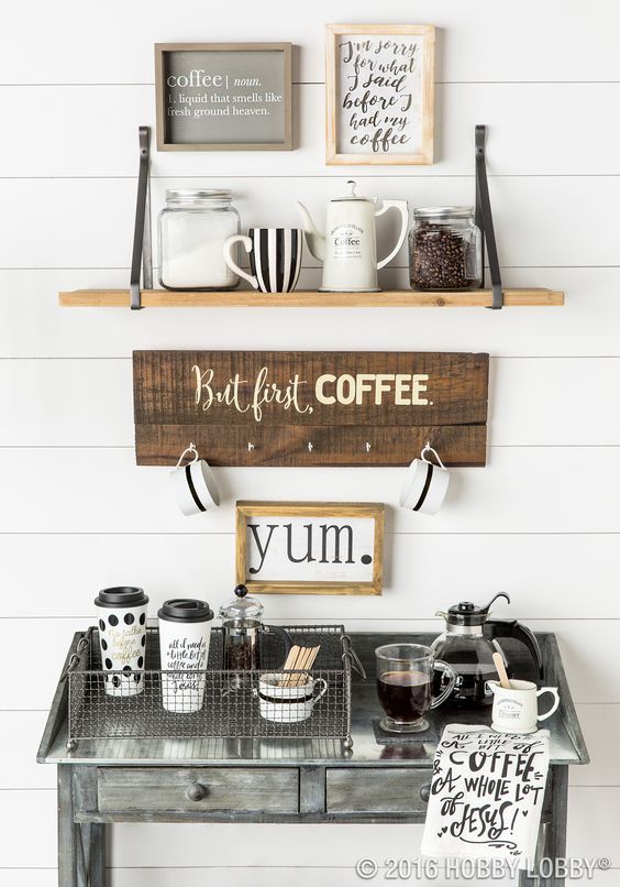 USTA GİREMEZ COFFEE BAR & ÖZEL KAHVE KÖŞESİ