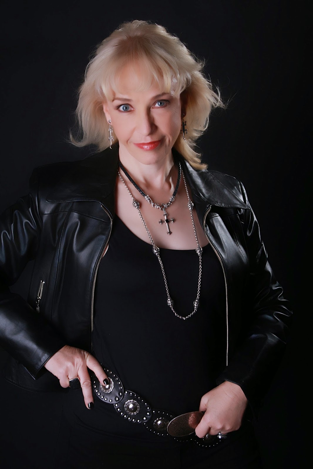 Arcane Radio presents our friend and colleague Rosemary Ellen Guiley