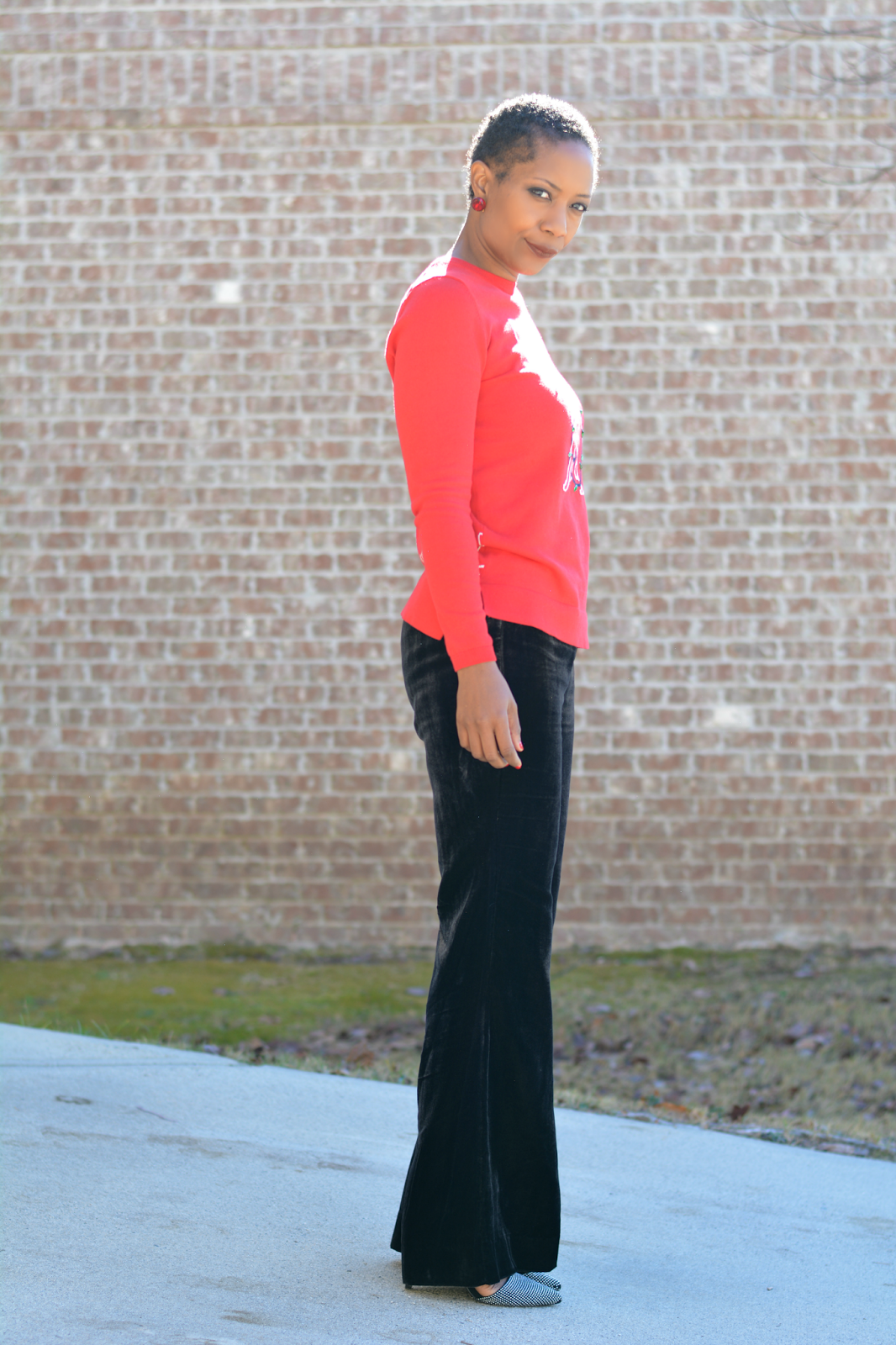 casual holiday outfit featuring crown & ivy clothing