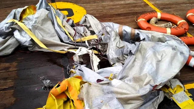 Serpihan Pesawat Lion Air JT610 yang Jatuh di Kerawang Telah Ditemukan