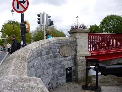 Bridge over the Grand Canal at Portobello in Dublin
