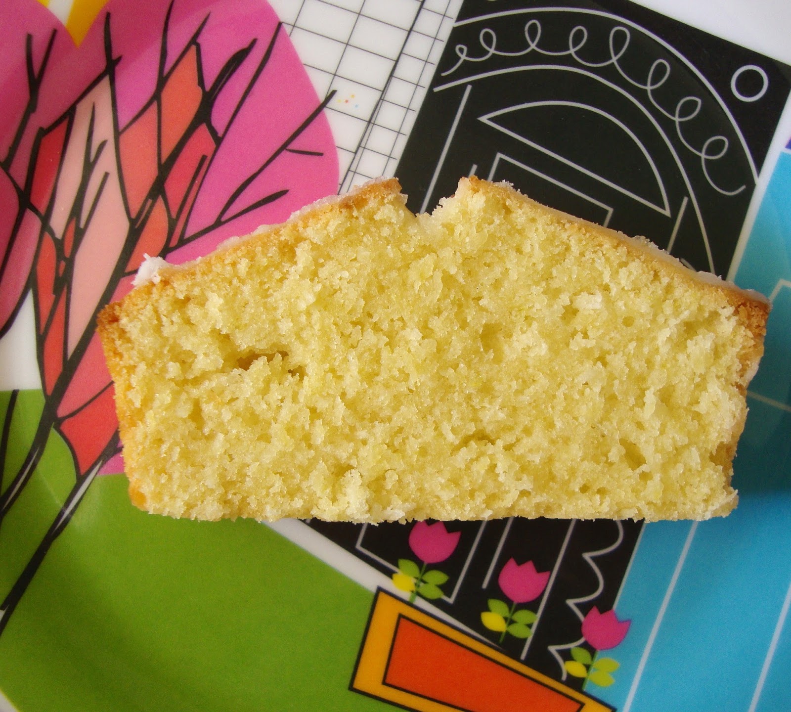 Cooketteria: Geheimnisumwitterter Kokos-Limetten-Cake