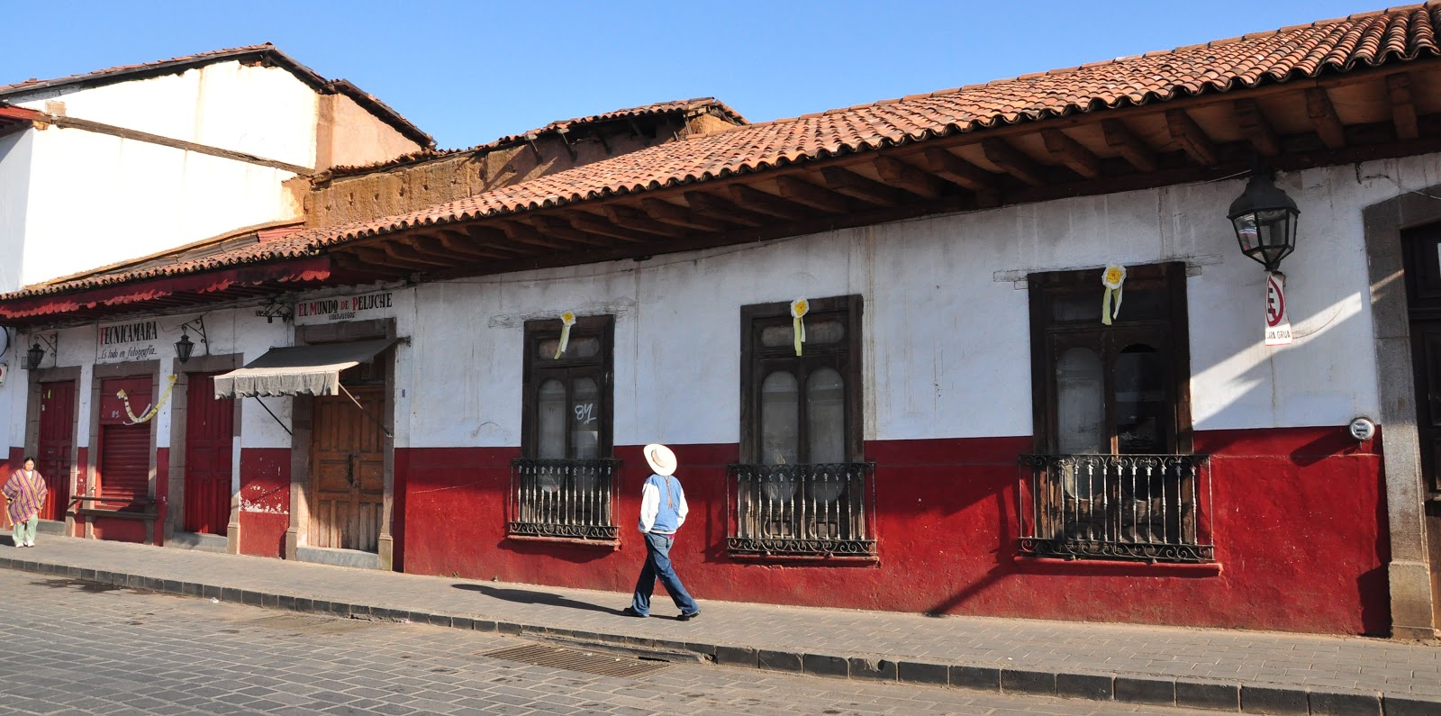VECINOS. PÁTZCUARO, arte y tradición purépecha TURISMO MEXIQUENSE VECINOS. PÁTZCUARO, arte y tradición purépecha TURISMO MEXIQUENSE