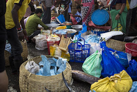bags, baskets, fish, market, sassoon docks, mumbai, street, india, 