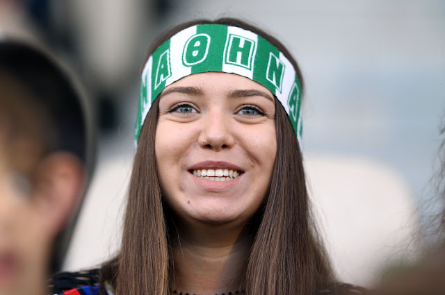 Η κόρη του Σαραβάκου είναι κούκλα και… "βαμμένη" Παναθηναϊκός! (pics)