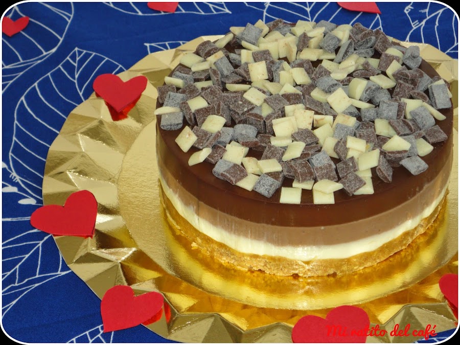 Tarta tres chocolates