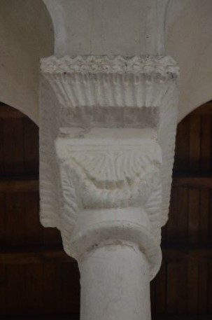 Romaanse kunst & architectuur: Église Saint-Etienne te Vignory (Haute ...