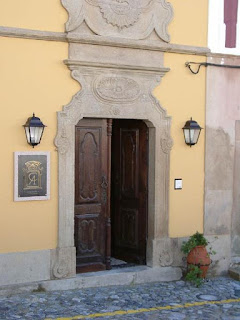 BUILDING / Hotel Casa Amarela ou Casa Magessi ou Casa de Philippe Orengo, Castelo de Vide, Portugal BUILDING / Hotel Casa Amarela ou Casa Magessi ou Casa de Philippe Orengo, Castelo de Vide, Portugal