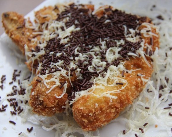 Resep dan Cara Membuat Pisang Goreng Crispy Coklat Keju - RESEP LEZATOS