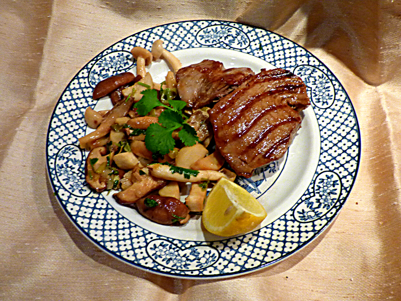 Chez Maximka Grilled tuna steak with exotic mushrooms